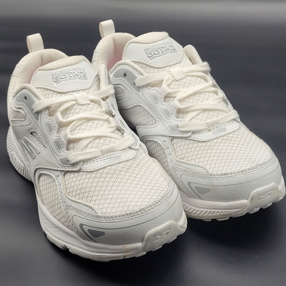 Skechers Shoes - Skechers Womens Go Run Consistent Sneaker Size 7 Gently Used Comfortable